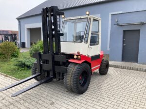 Desta terénní DVHM 3222 TMK - s kabinou
